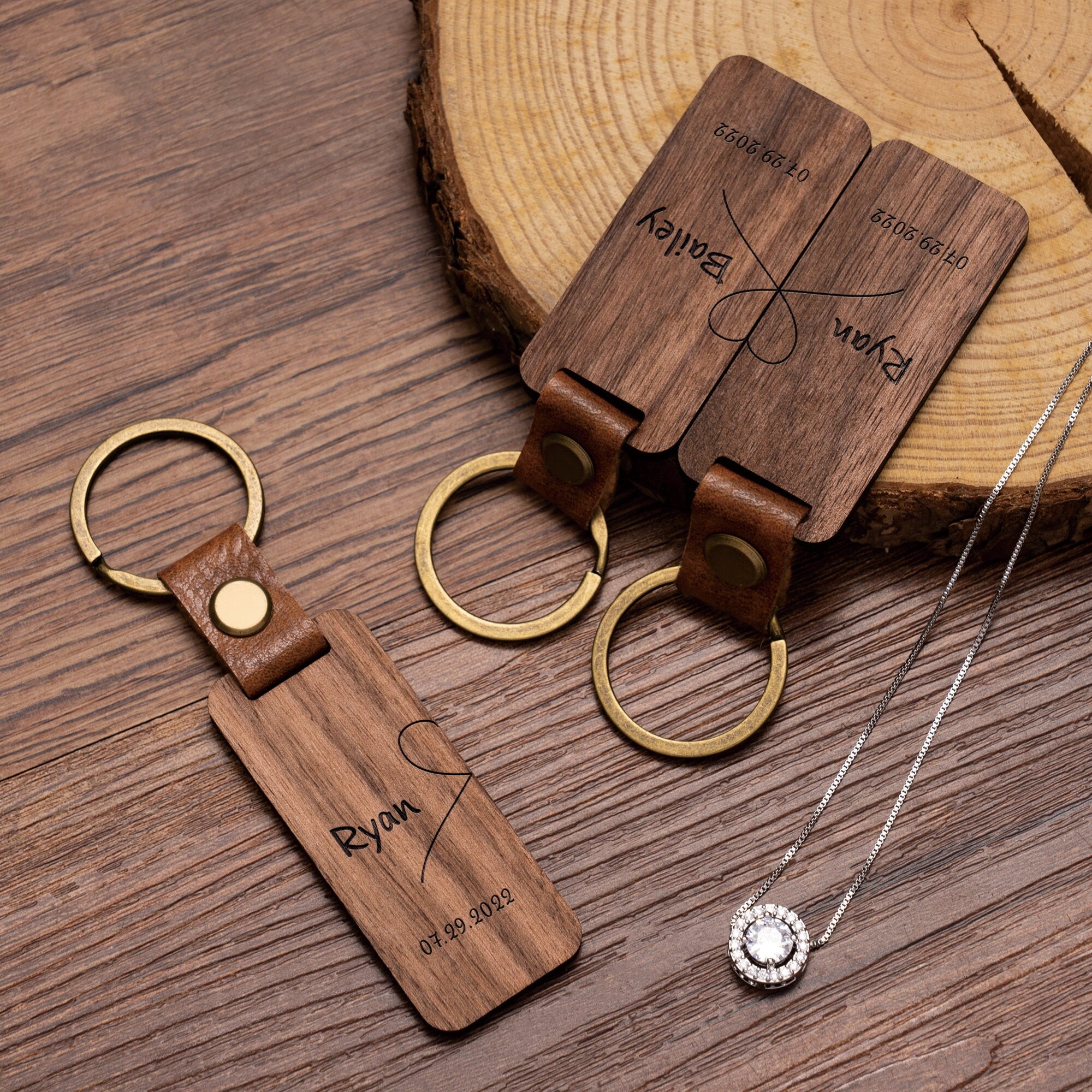 Personalised Wood Couple Keychain, Engraved Keyrings for Couple, Gift For Boyfriend or Husband