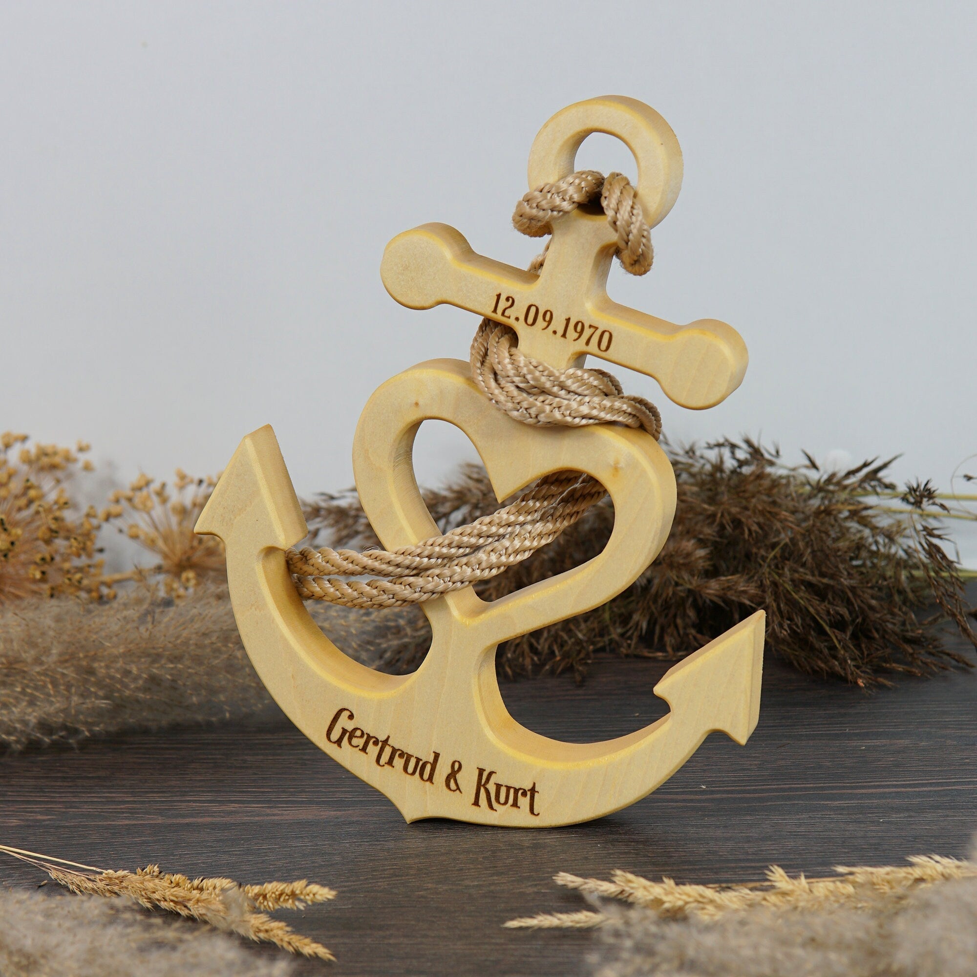 Personalized anchor with heart as a housewarming gift for couples or weddings