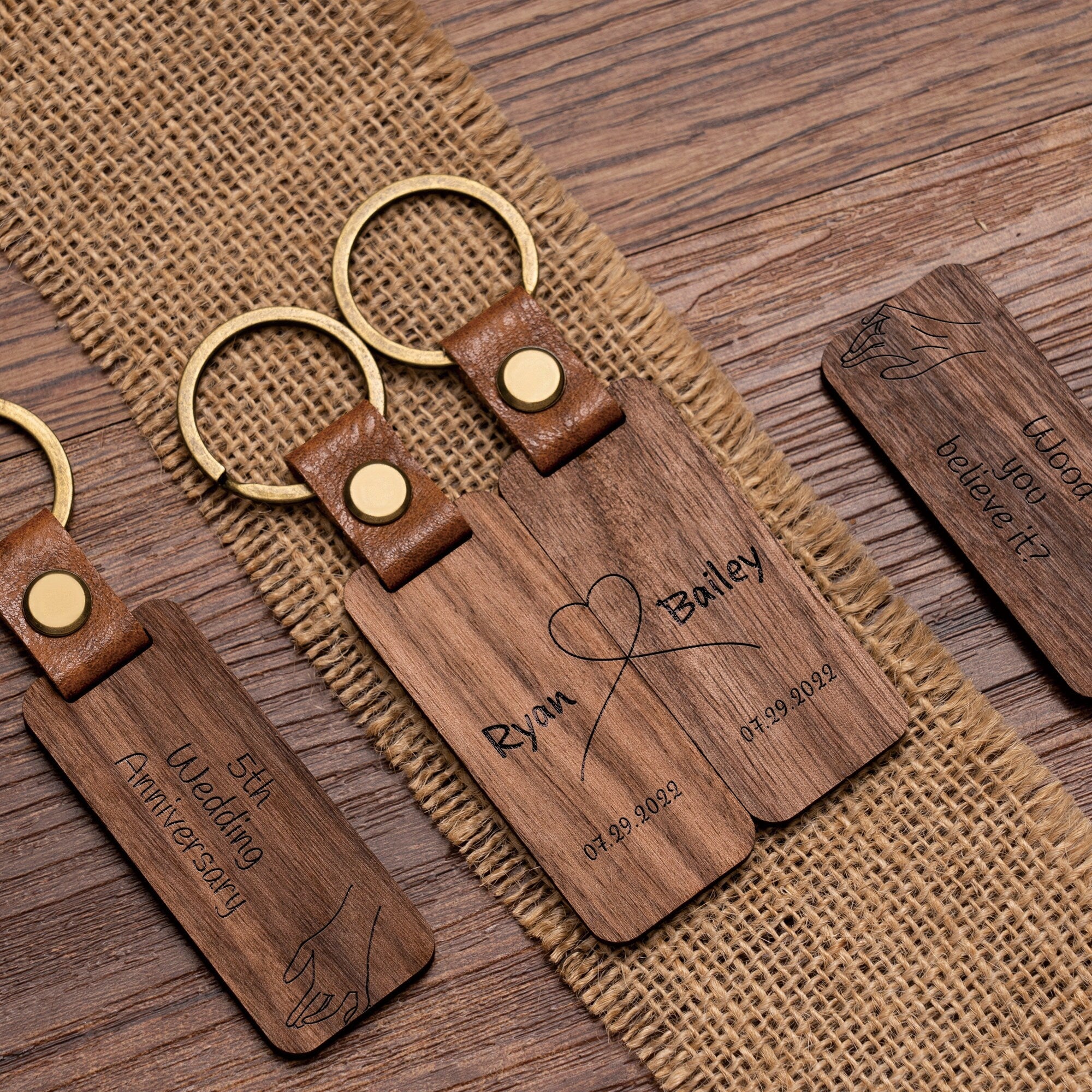 Personalised Wood Couple Keychain, Engraved Keyrings for Couple, Gift For Boyfriend or Husband