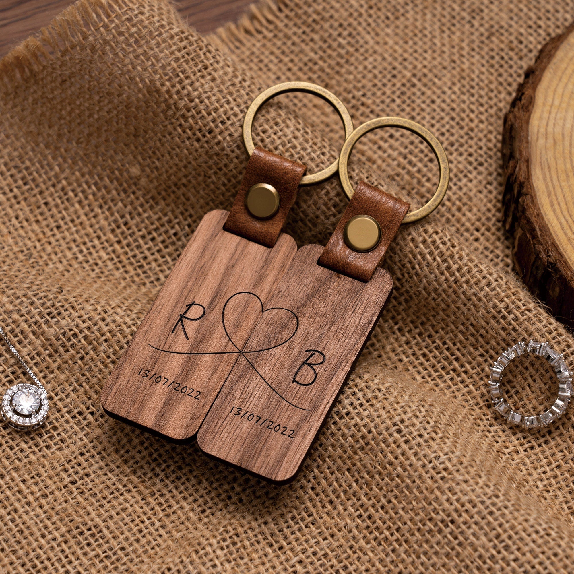 Personalised Wood Couple Keychain, Engraved Keyrings for Couple, Gift For Boyfriend or Husband